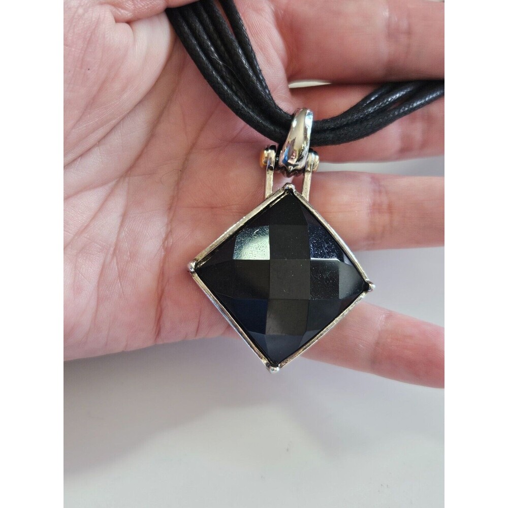Park Lane layered necklace with black pendant 17-19"